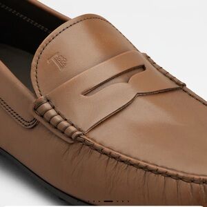 Tod's Brown City Gommino Calfskin Penny Loafers